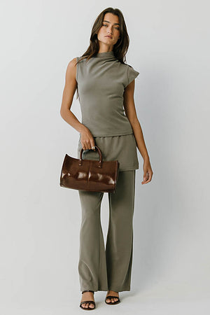 Renata Straight Leg Pants in Grey