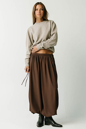 Analia Balloon Pants in Brown