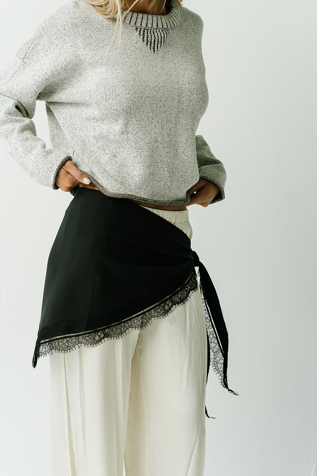Alaia Triangle Scarf in Black