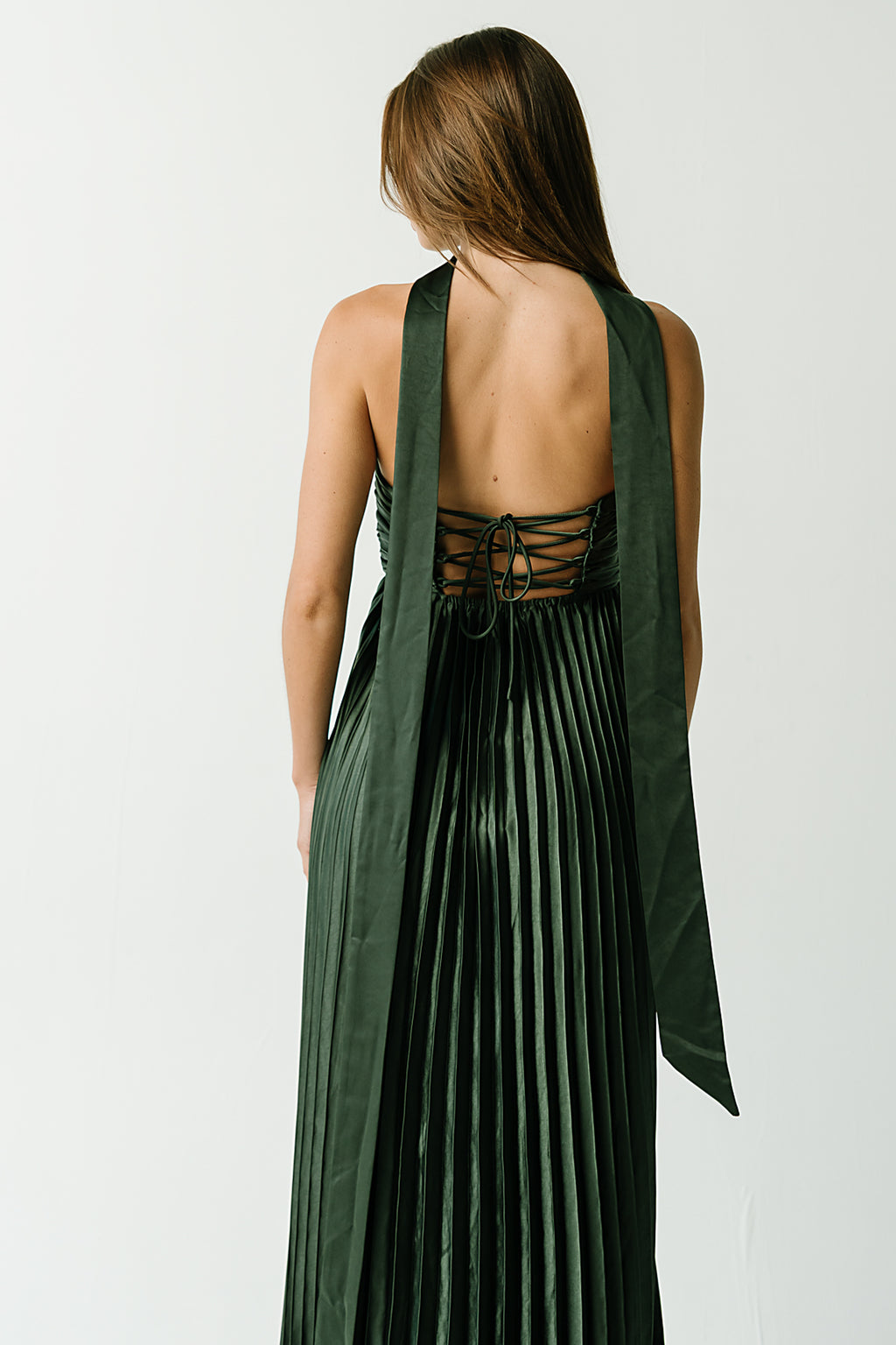 Lina Accordion Maxi Dress in Hunter Green