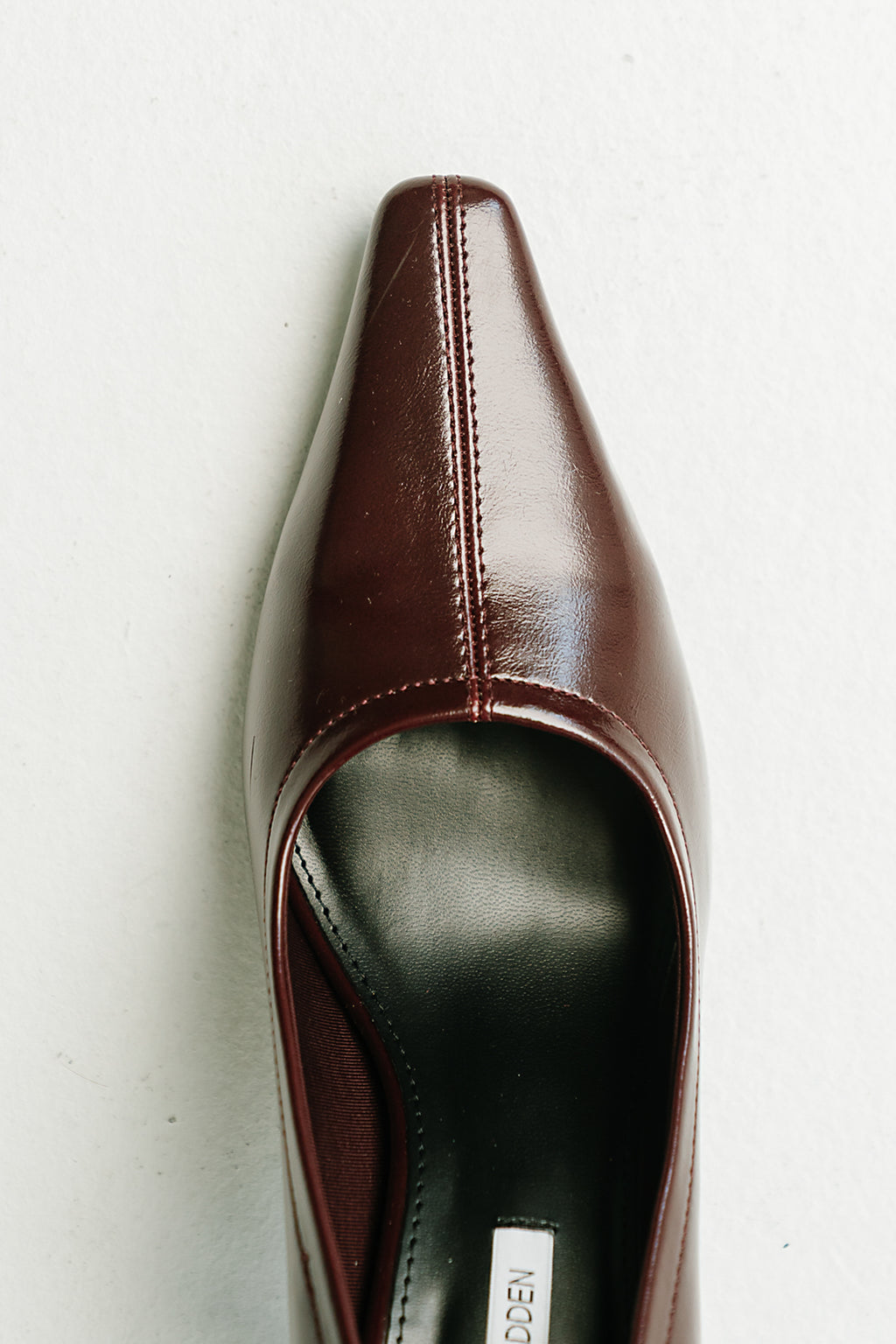 Steve Madden Hexx Stiletto Pump in Wine