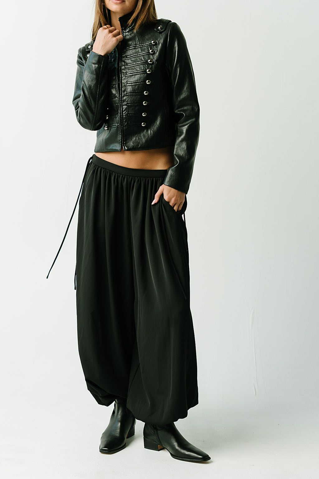 Analia Balloon Pants in Black
