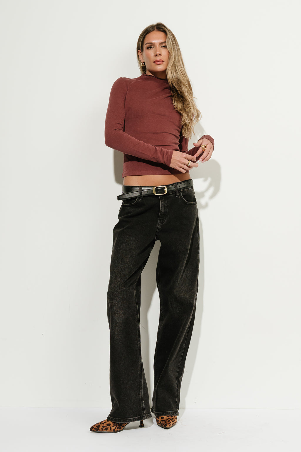 Alice Mock Neck Top in Burgundy