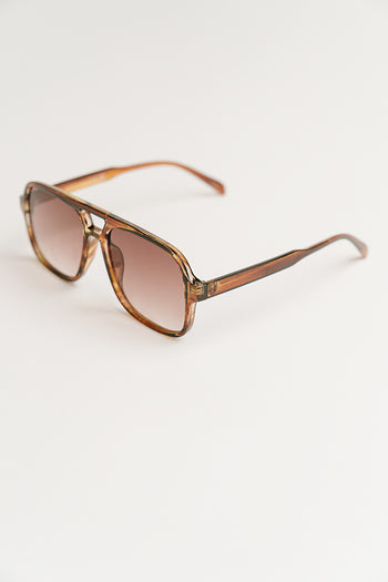 Lena Aviator Sunglasses in Brown