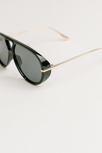 Vera Aviator Sunglasses in Black