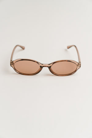 Eve Oval Sunglasses in Brown