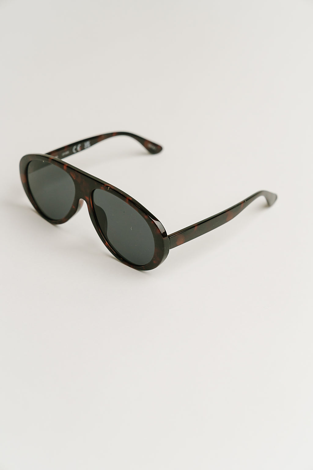 Sabina Sunglasses in Tortoise
