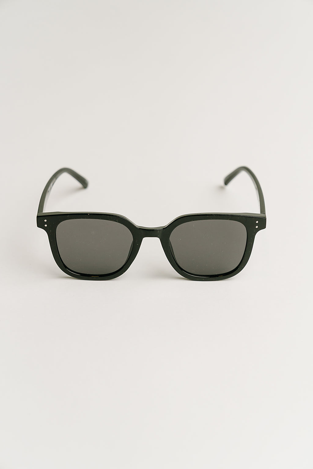 Samara Sunglasses in Black