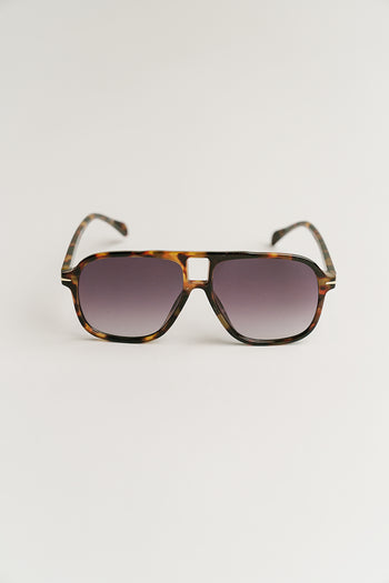Moxie Sunglasses in Black