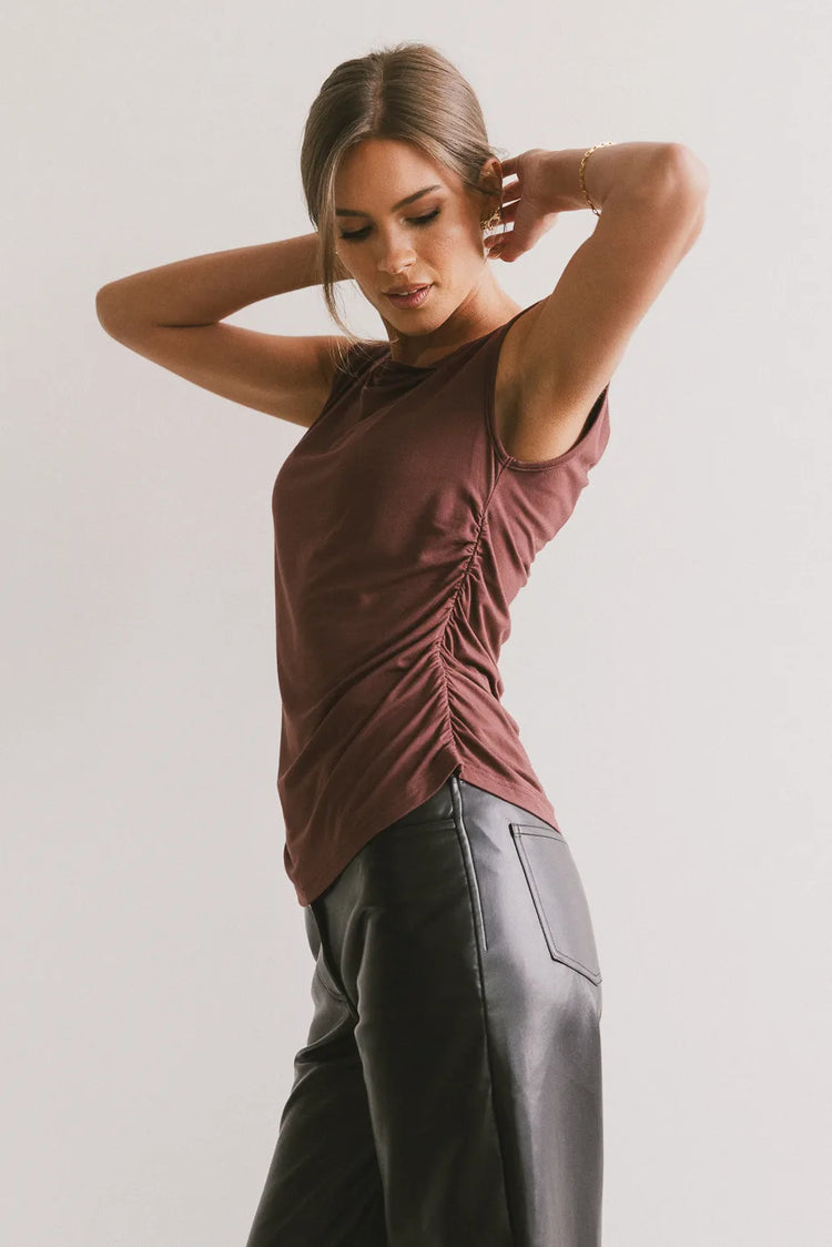 Ruched side top in brown 