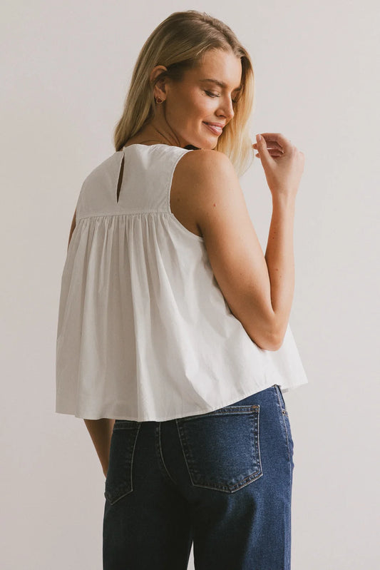 Short sleeves top in white 