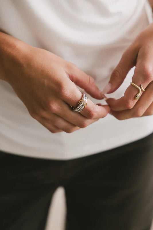 Double silver ring 