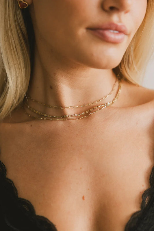 Gold necklace 