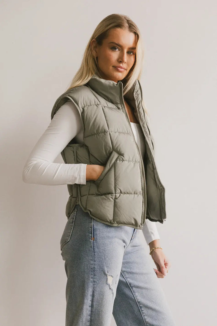 Zip up vest in olive 