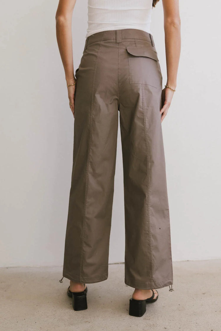 Woven pants in mauve 