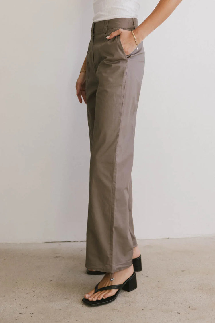 Two hand pockets pants in mauve 