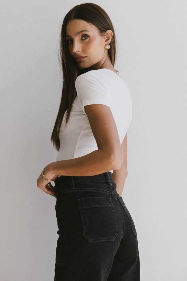 Short sleeves basic top in white 