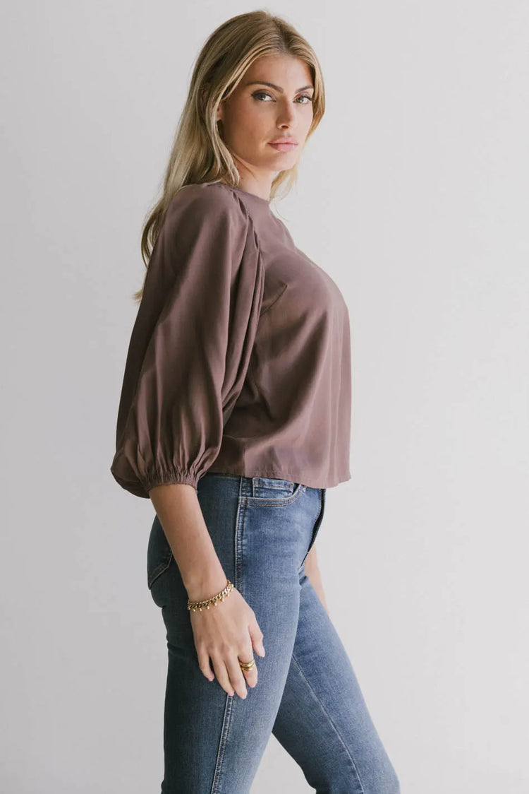 Woven top in mauve 