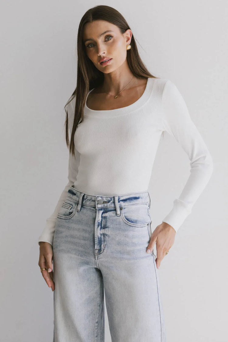 Basic top in white 