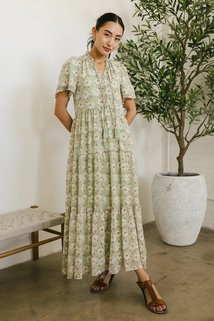 Maxi floral dress in sage 