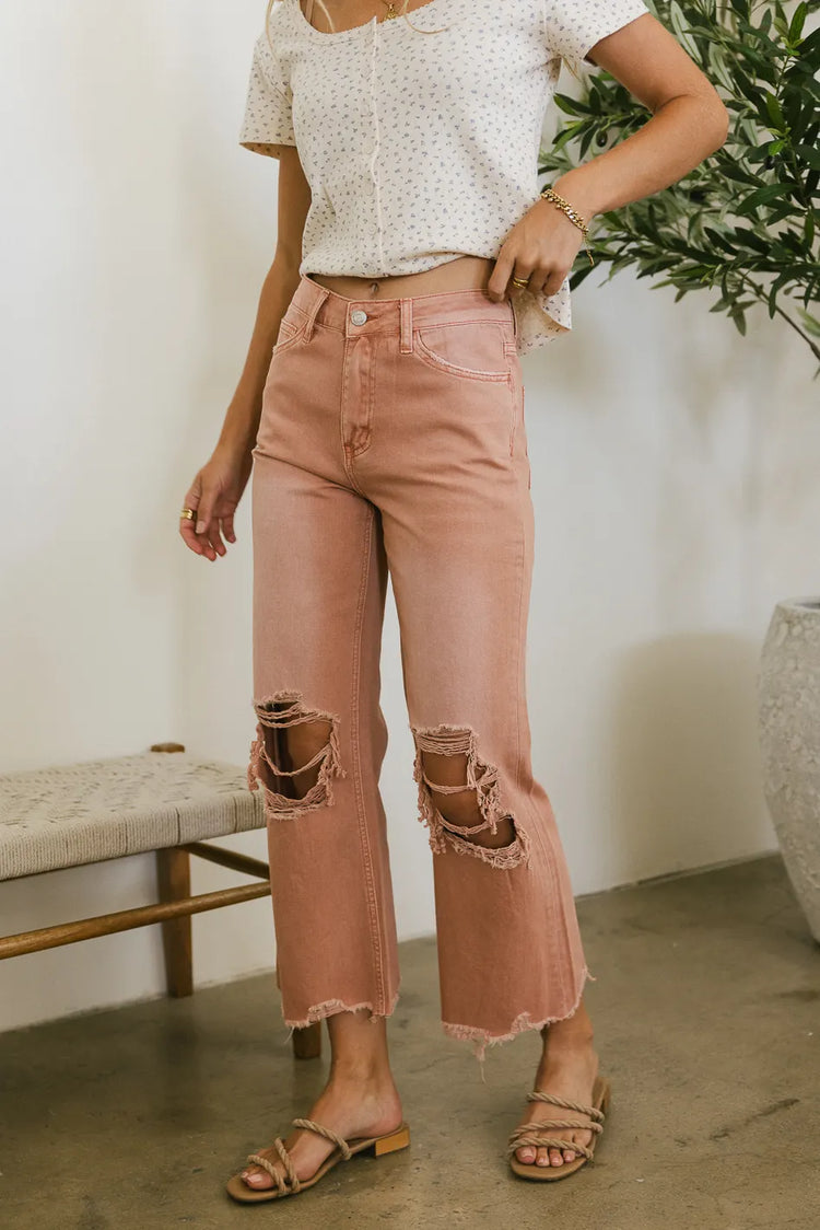 High rise jeans in salmon 