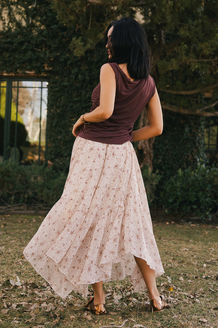 Plain color skirt in brown 