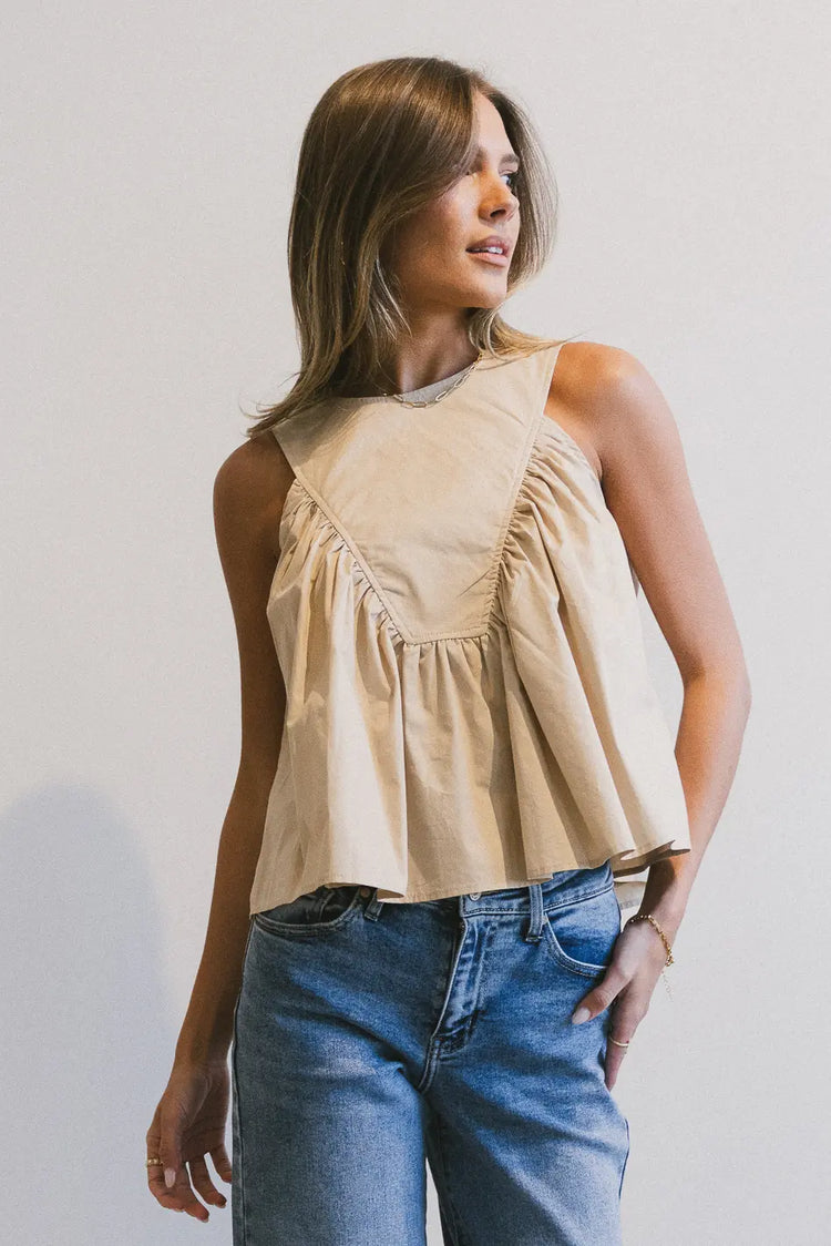 Flowy top in tan 