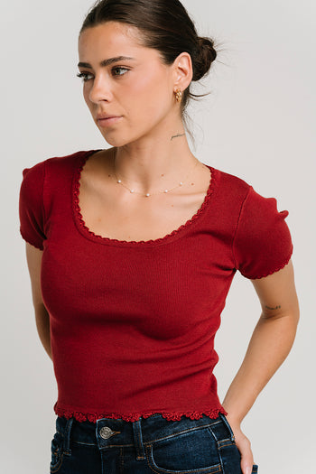 Kaila Scalloped Top in Brick