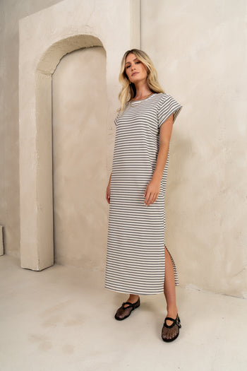 SHORT SLEEVE MAXI