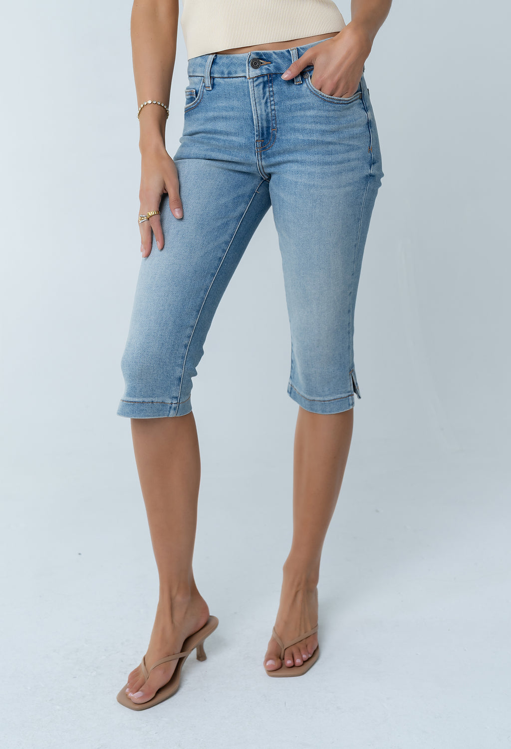 Patty Skinny Cropped Capri