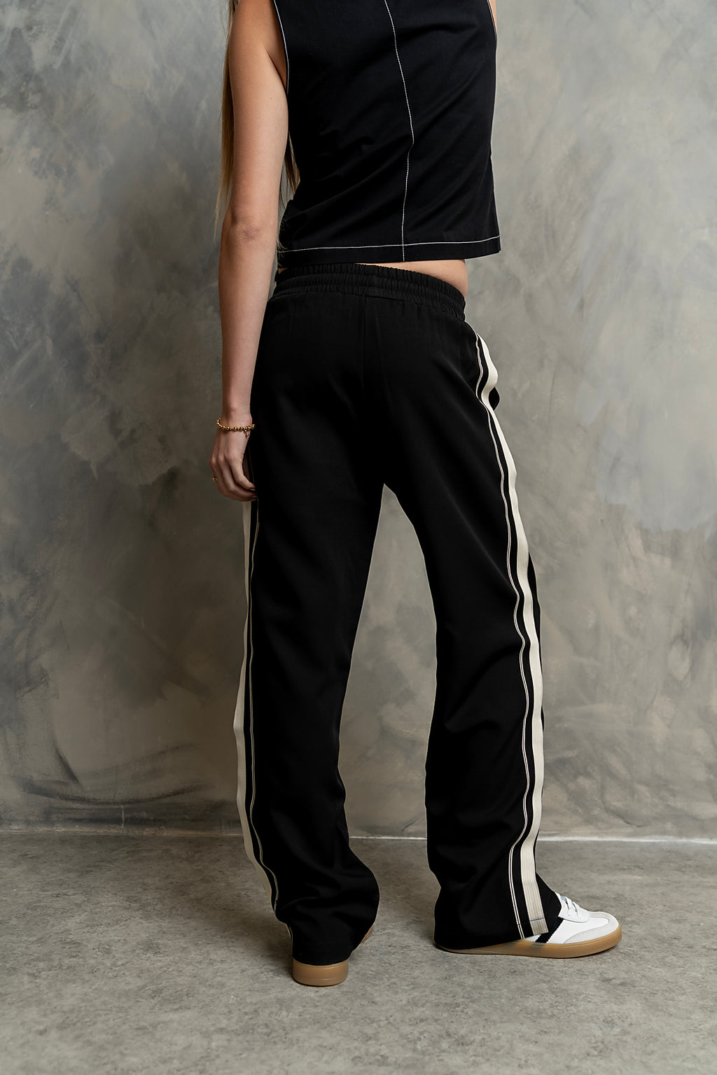 Jazzy Baggy Pants in Black