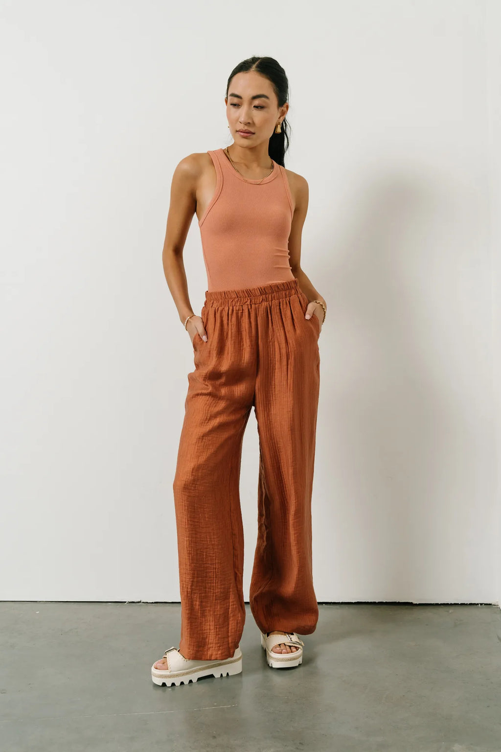 Wide leg pants 