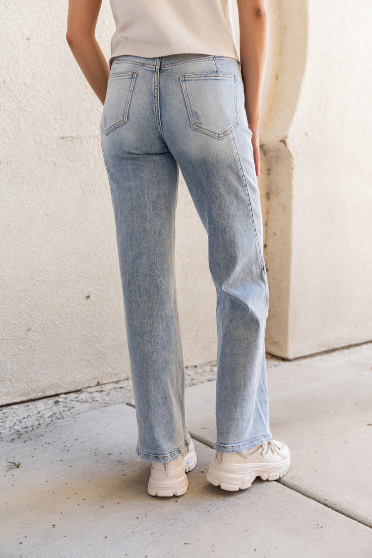 Two back pockets loose fit jeans 
