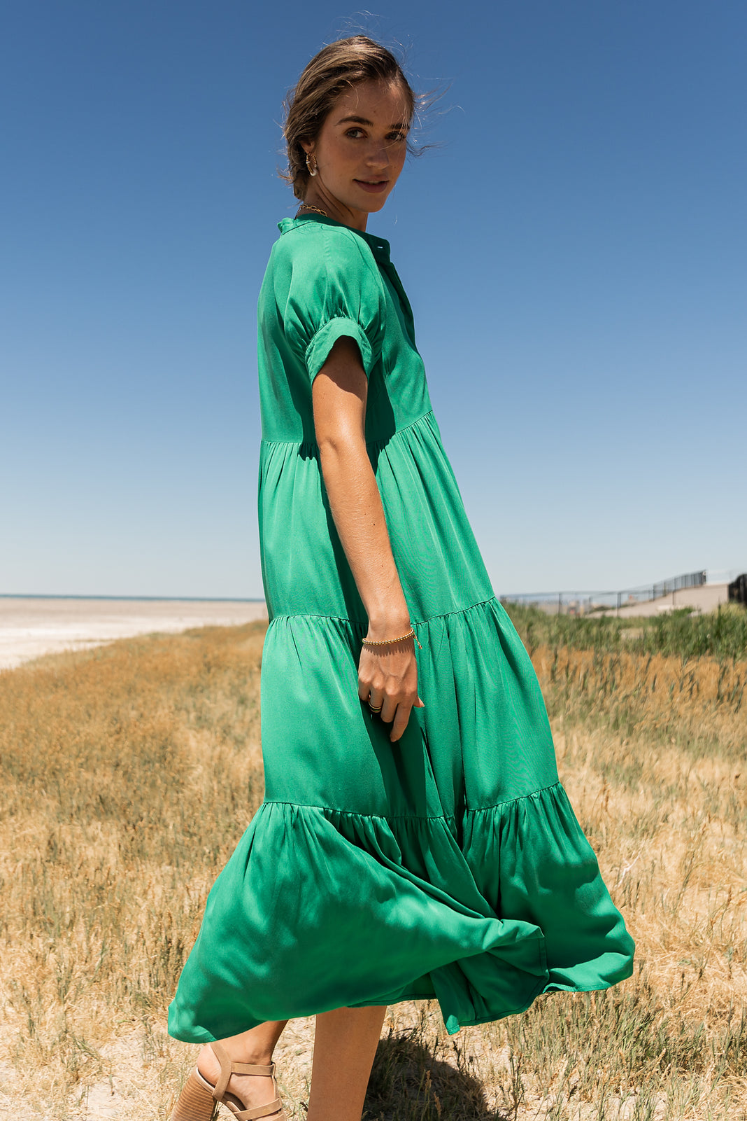 Amanda Tiered Dress in Green | böhme