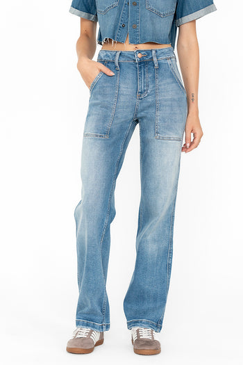 large front pockets on denim pants