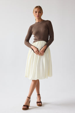 Long Sleeve Midi Dresses for Women | Full Sleeve and Flowy Styles | Elegant and Casual Options for Work, Fall, and Everyday Wear Long Sleeve Midi Dresses for Women | Full Sleeve and Flowy Styles | Elegant and Casual Options for Work, Fall, and Everyday Wear