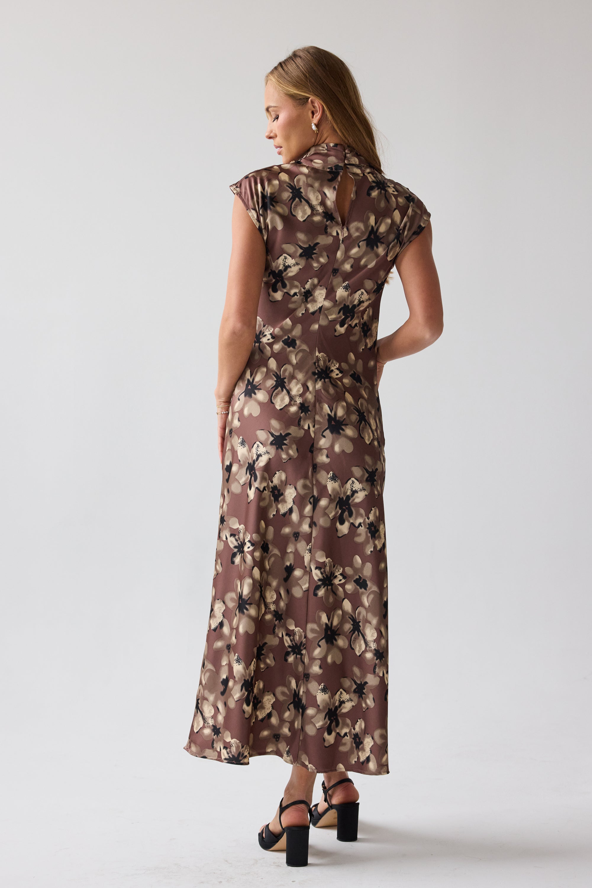 lioness field of dreams long sleeve maxi dress Janette Fashions Katalina Maxi Dress