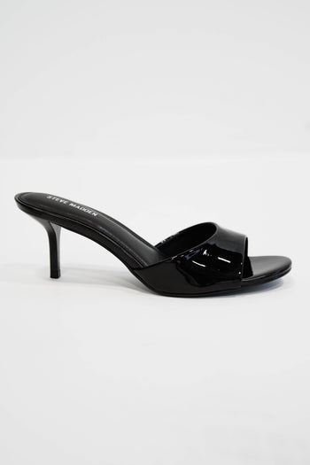 Steve Madden Kendrix Heel