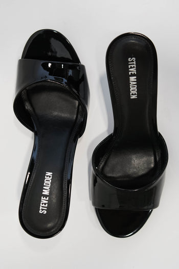 Steve Madden Kendrix Heel