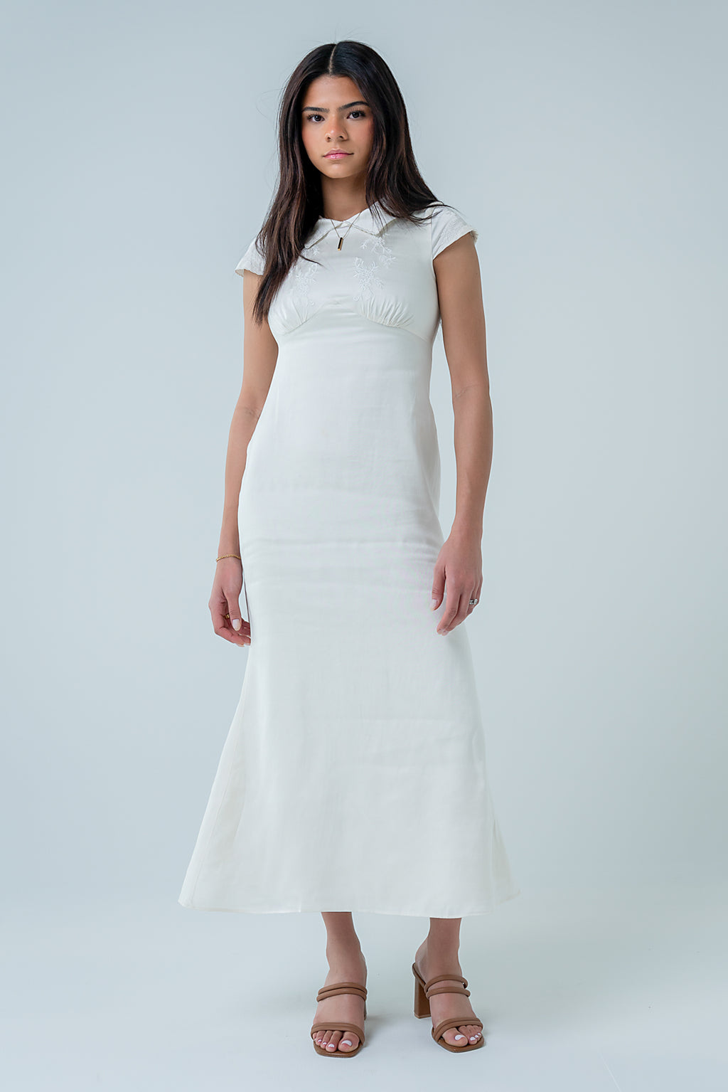 chinese dress ladies Gabriela Hearst Nexus Embroidered Linen Maxi Dress main image 0