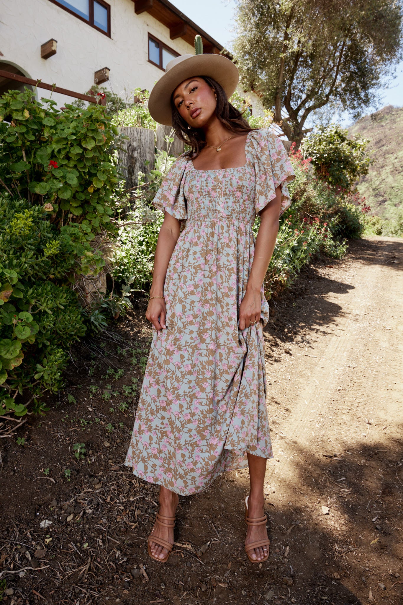 Yuna Floral Maxi Dress