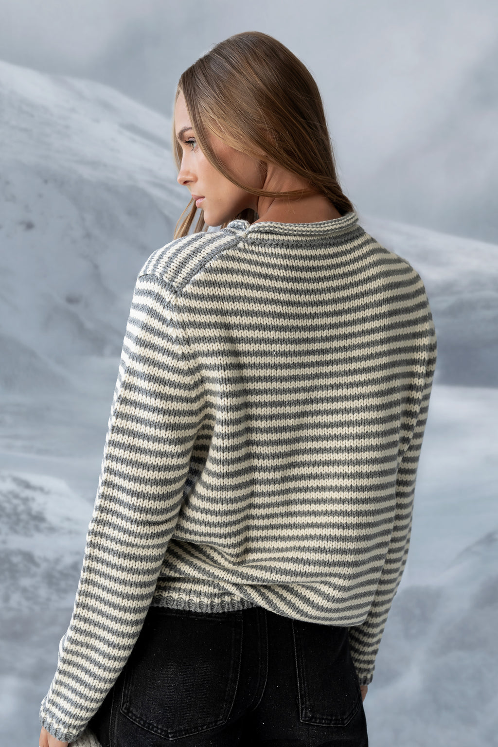 Jones Knit Sweater in Heather Grey