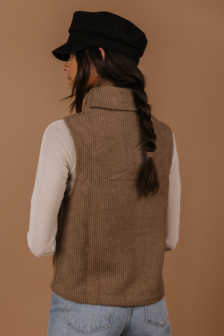 Vero Moda River Sweater Vest in Brown - FINAL SALE