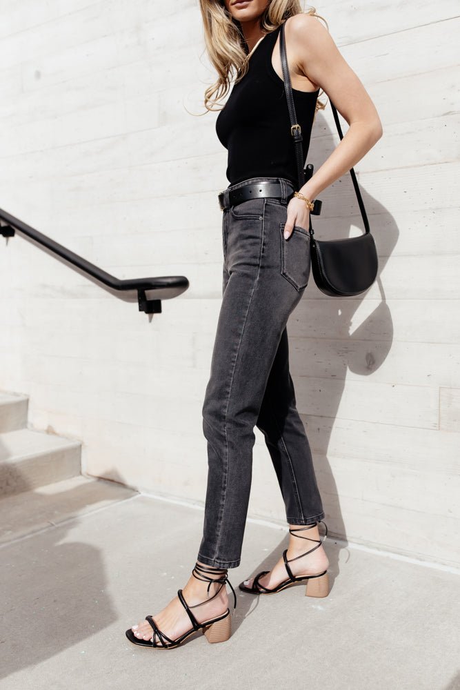 Tayla Mom Jeans in Black- FINAL SALE