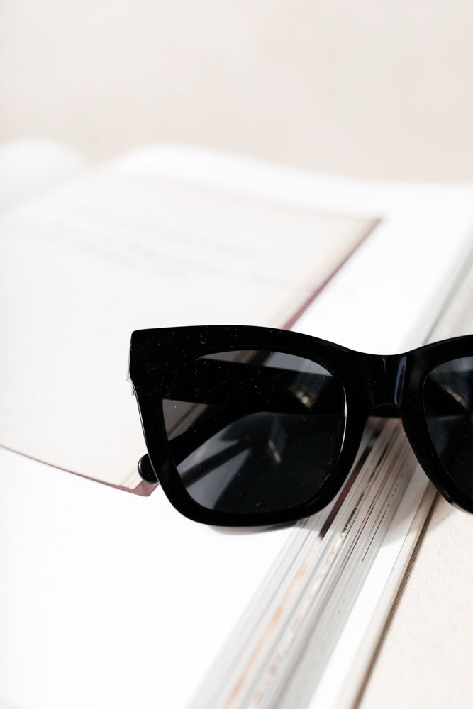 Billie Sunglasses in Black - FINAL SALE