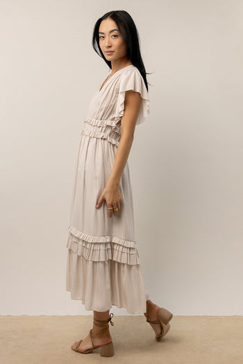 Ruffled short sleeves dress in oatmeal 