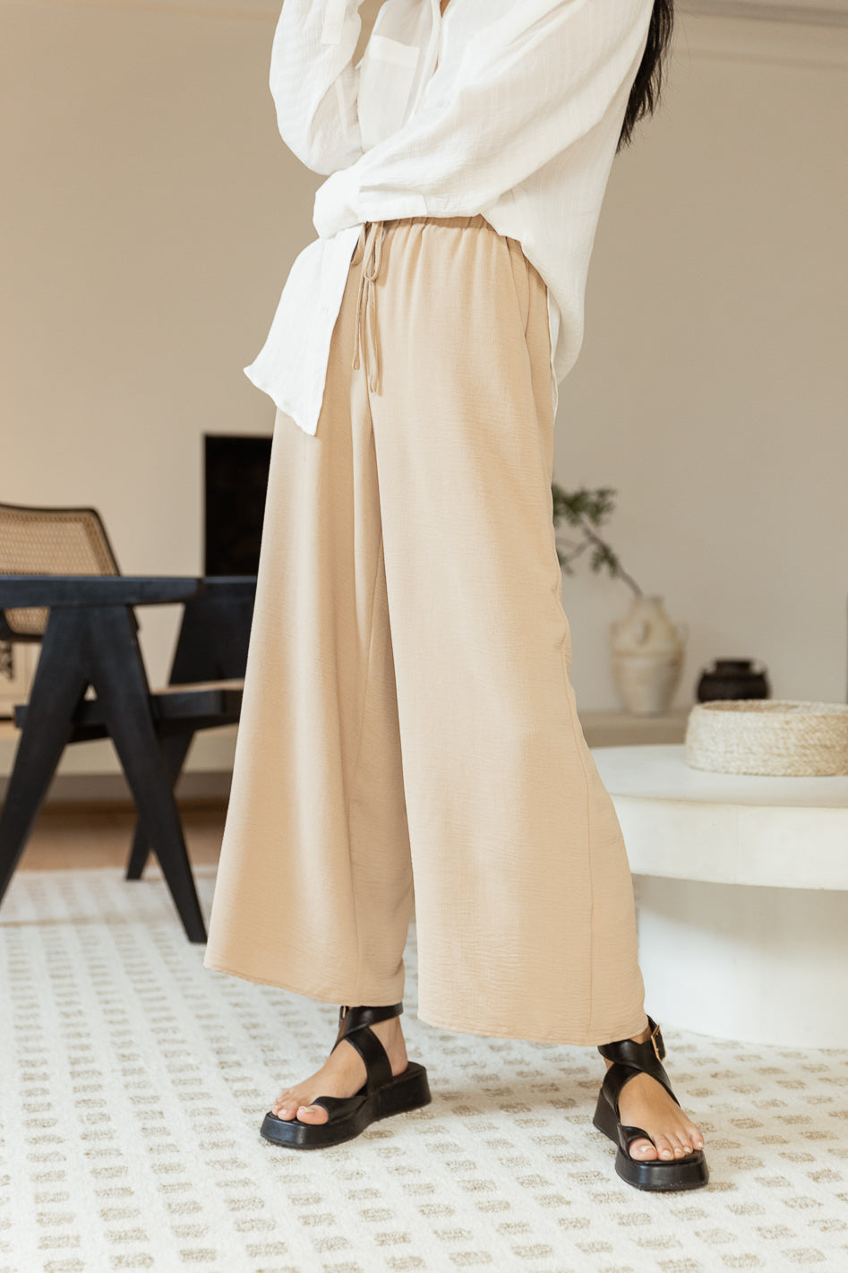  Other Stories polyester wide leg stretch pants in beige - BEIGE