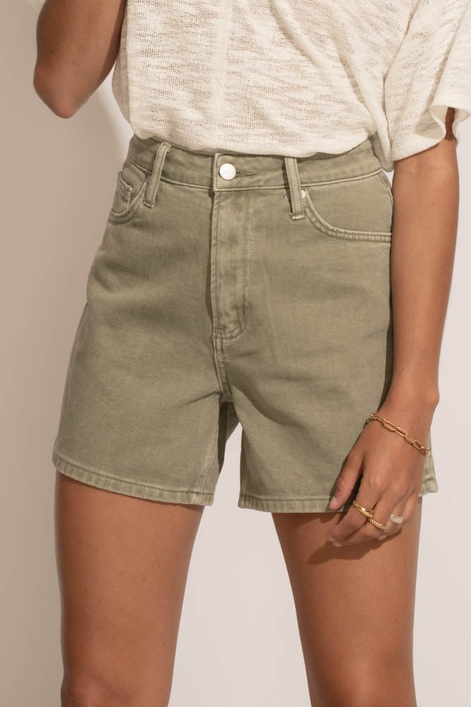 khaki mom shorts