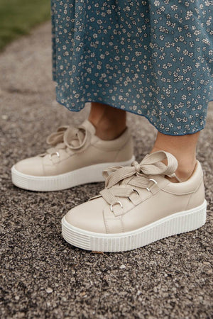 Aria Sneakers in Taupe