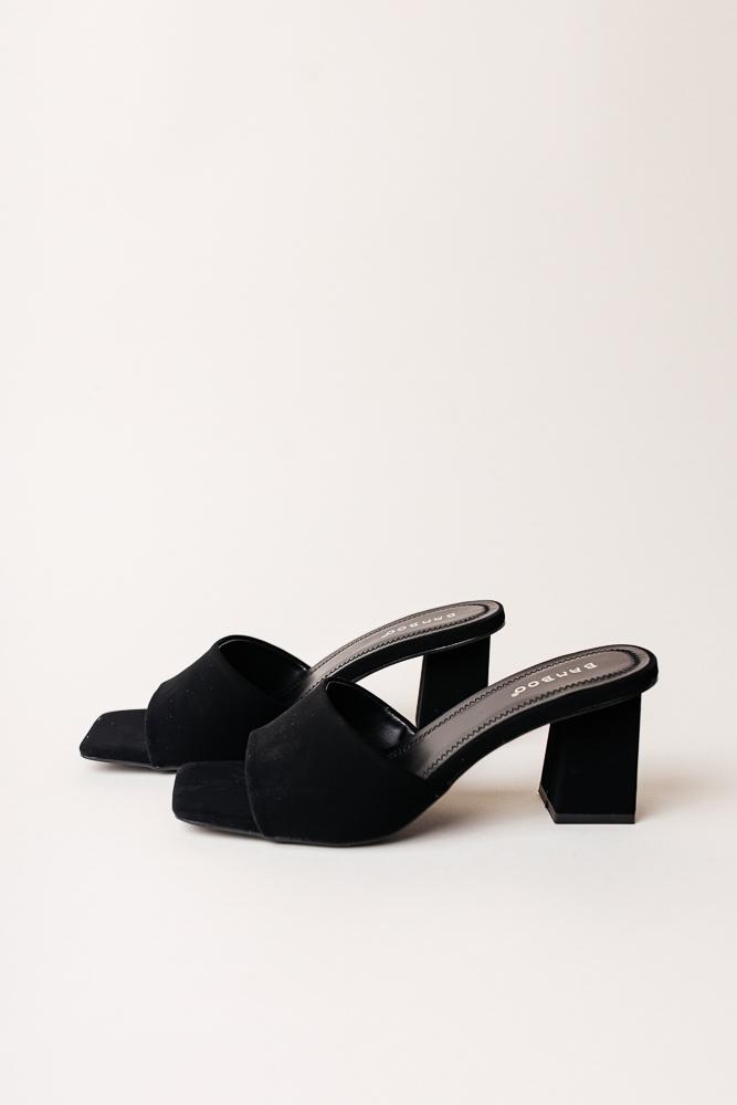 Leila Heeled Sandals in Black - FINAL SALE